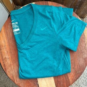 Nike Tee Athletic Cut  (XS, dark teal)